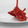 HEINZのケチャップが無ければ、料理は存在しないも同然？！という驚く表現のポスター広告