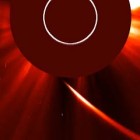 【動画】SOHO（太陽・太陽圏観測衛星）によって撮影された、アイソン彗星の美しいコロナダイブ映像