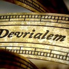 【動画】世界の文化や生活を紹介するテレビ番組 『 Devrialem 』 の、雰囲気の良いオープニングタイトル映像